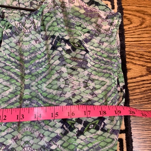 CAbi Darby semi sheer top - Picture 6 of 7